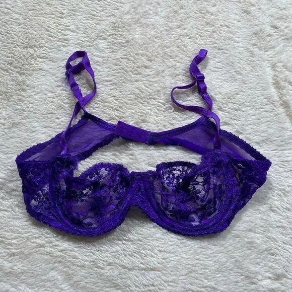 Trendsetters Other - Vintage Trendsetters Purple Underwire Women’s Lace Bra